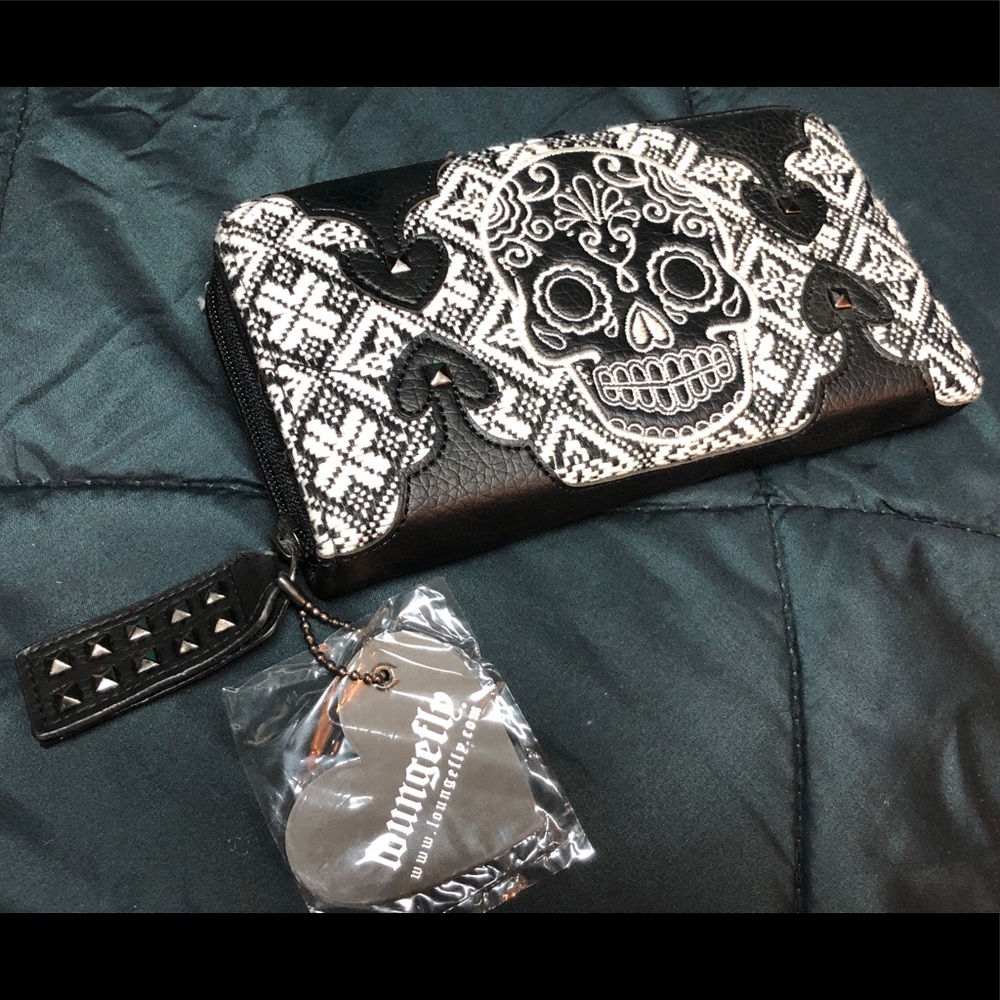Loungefly Sugar skull wallet
